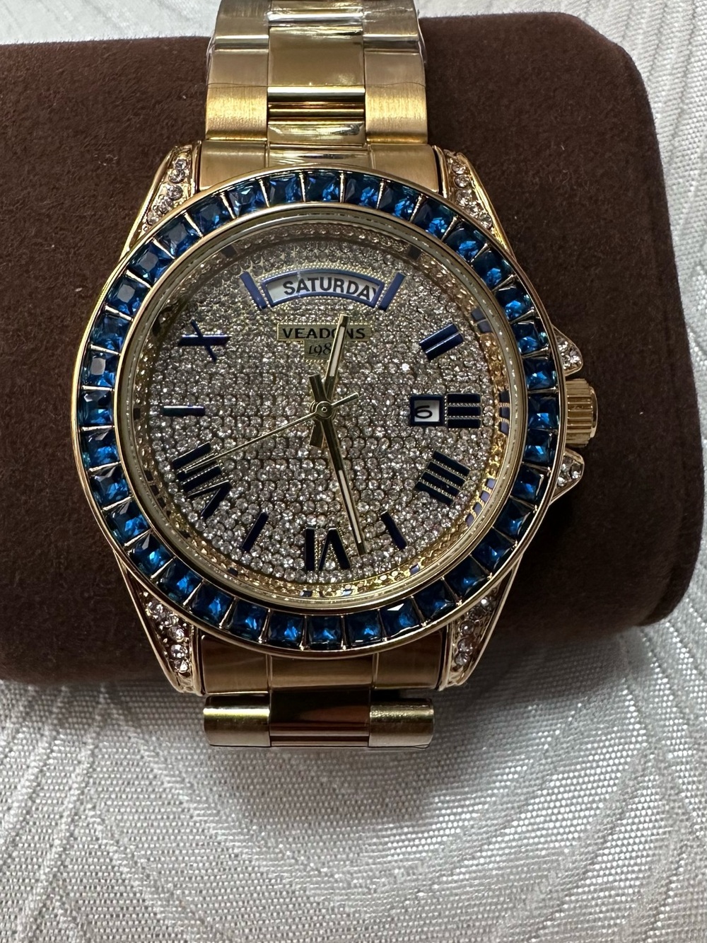 Gold-Tone man  Watch with Blue Crystal Bez